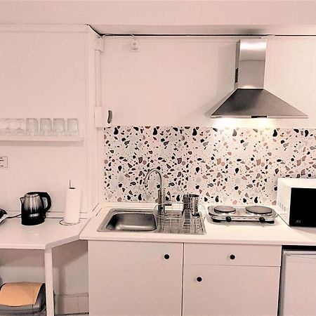 Driopon Apartment Athens Exterior photo